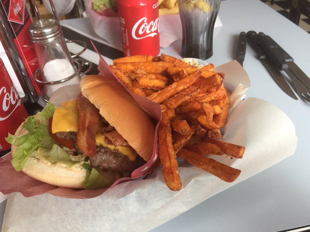 HenrikLjunggren's tweet image. Hej @TimpanHV71 #söt #potatis