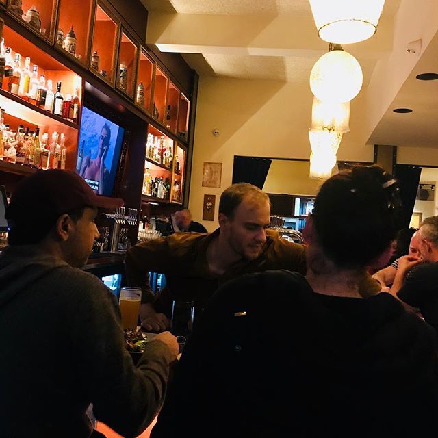 FinnTownSF's tweet photo. It’s M2 Monday and they’re lining up at the bar at #finntownsf for $7 martinis and manhattans from 5-7pm. Your choice of vodka or gin plus 2 olives.  #sfhappyhour #sfbestbar #tavernwithatwist #eatingatthebar #sfeater #tablehopper #thrilllistsf #castro  #… https://t.co/n63CzTFVxR https://t.co/AAPzn45BA9