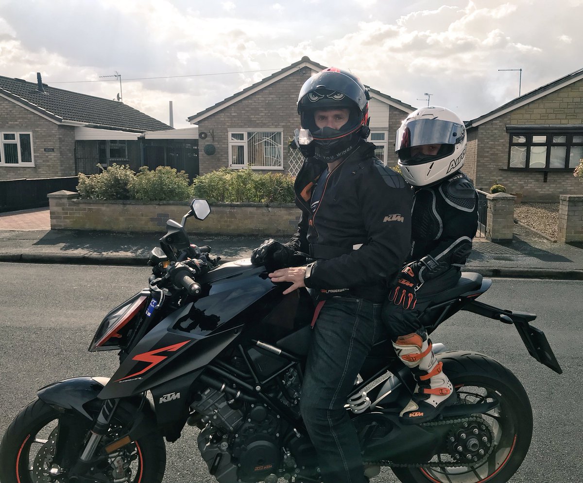 lukebrackenbury's tweet photo. “Can I go on the Beast, Daddy?!”
My youngest has been bugging me a lot lately to get on the back of my KTM 1290 SUPER DUKE R. Don’t think I had more than 15% throttle opening with this precious cargo. https://t.co/eKI9Y2aOH7