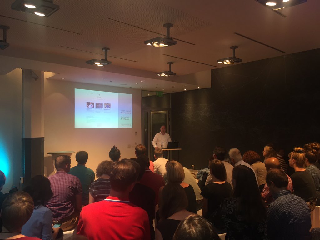 We're glad to welcome so many interested people to our event on the future of #openaccess with both negotiation partners Elsevier &amp; project #deal. The meetup is also organised by <a href="/eitl_blog/">Elephant in the Lab</a> celebrating its first anniversary today 🎉#impactofscience