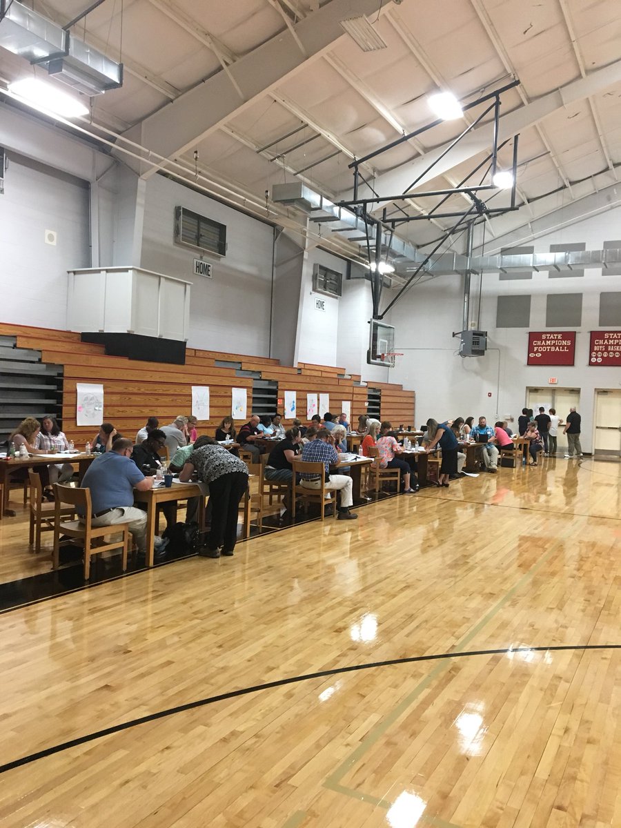 GFHSRedDevils's tweet image. Great Falls Elementary, Great Falls Middle, and Great Falls working together to be GREAT for our students!#GFPRIDE