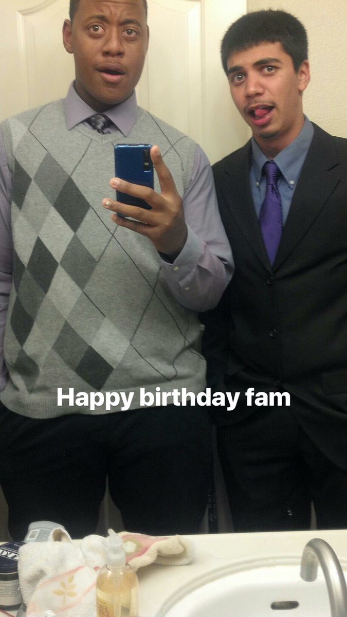 tzilla66's tweet photo. Fine wine takes time 🍷 #gloupseason https://t.co/vaH985UXoA