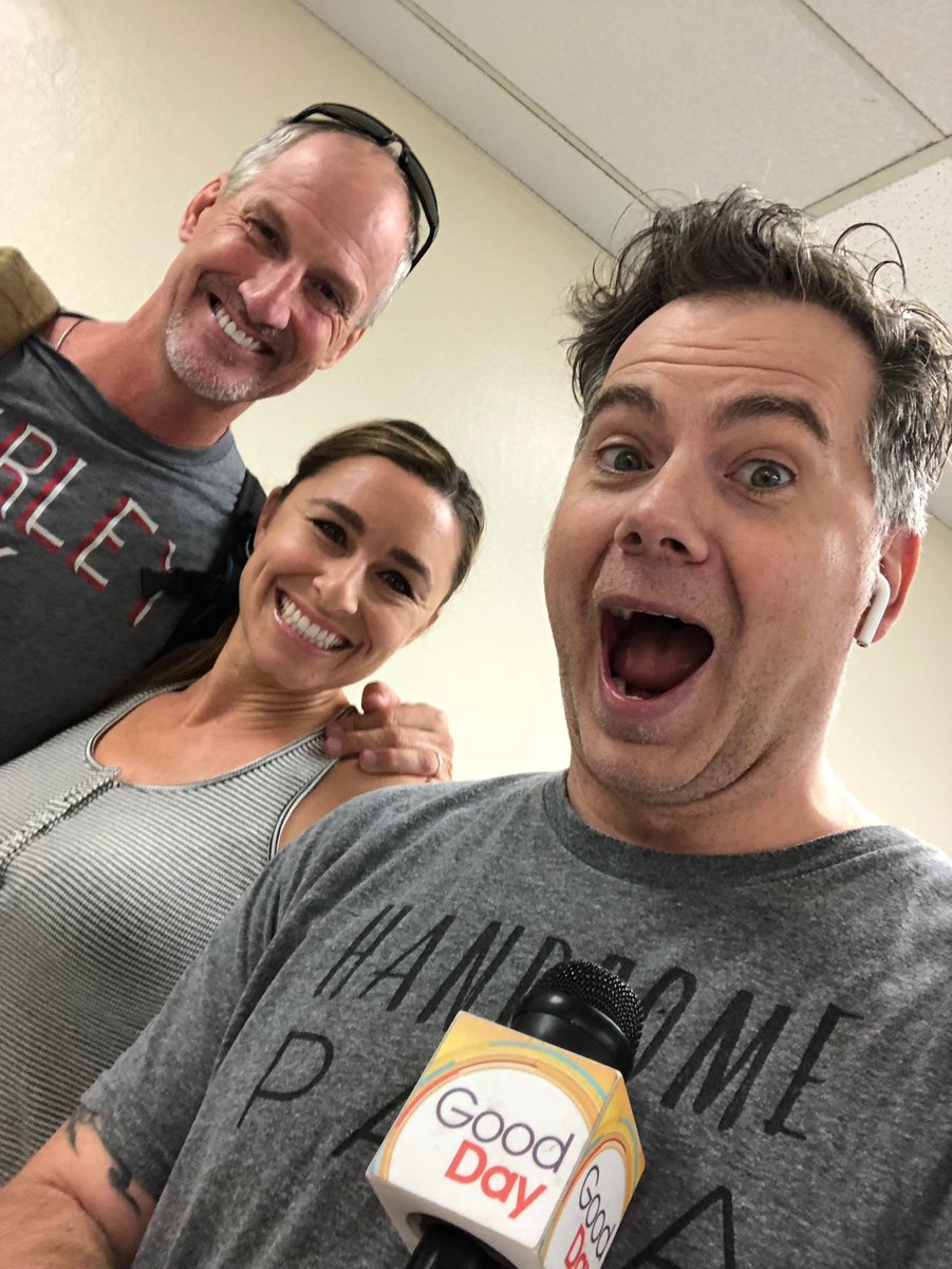 TVcody's tweet photo. Hey it’s like my favorite person ⁦@AlexisDelChiaro⁩ (and Dave, didn’t want anyone to get confused) https://t.co/z8PxlfD84p