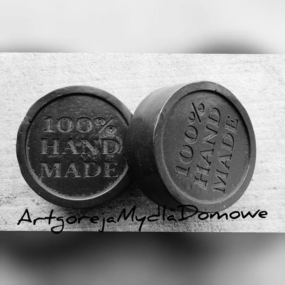 jabluszko520's tweet photo. #mydlo #soap #blacksoap #czarnemydlo #domowe #naturalne #handmade #rekodzielo https://t.co/37g8kL5ImW
