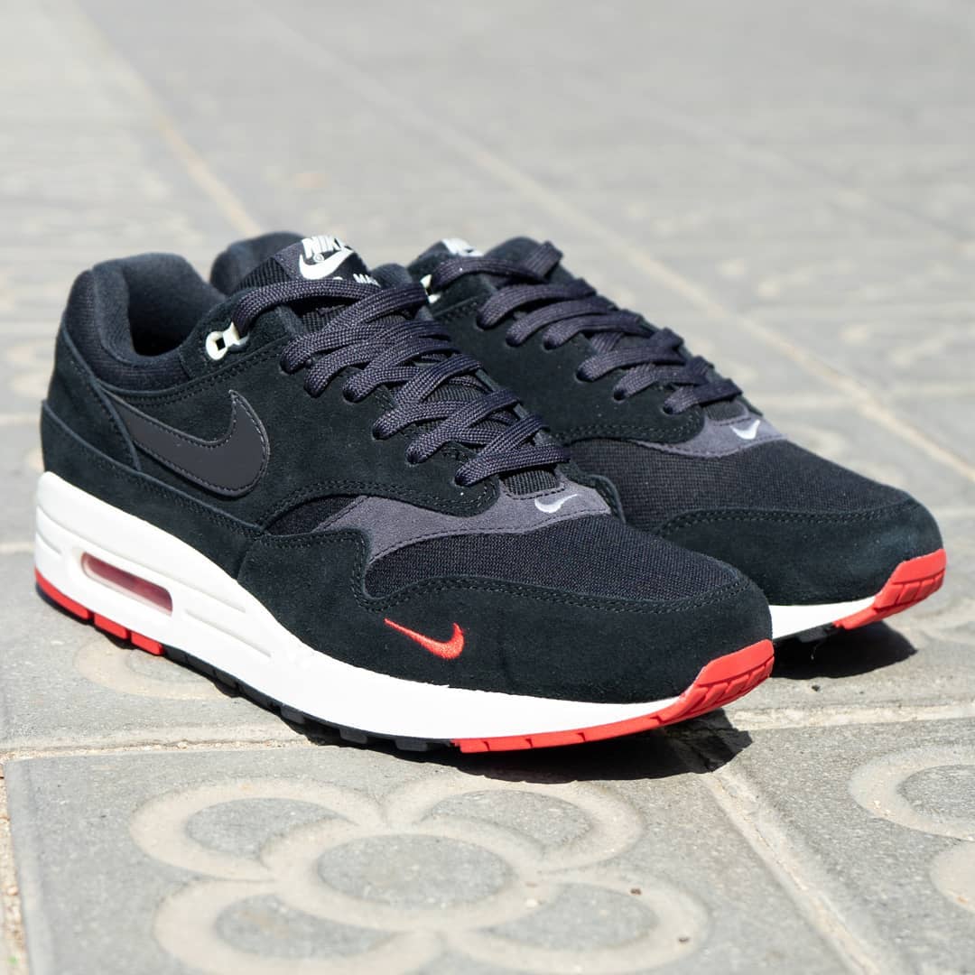 airmax 1 bred