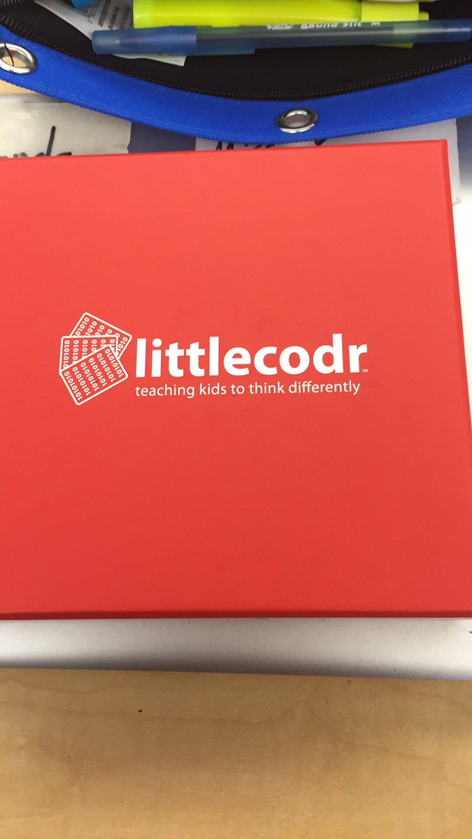 MissANYounger's tweet image. Writing the code to get people from point a to b. #SteamDays18 #swtechup