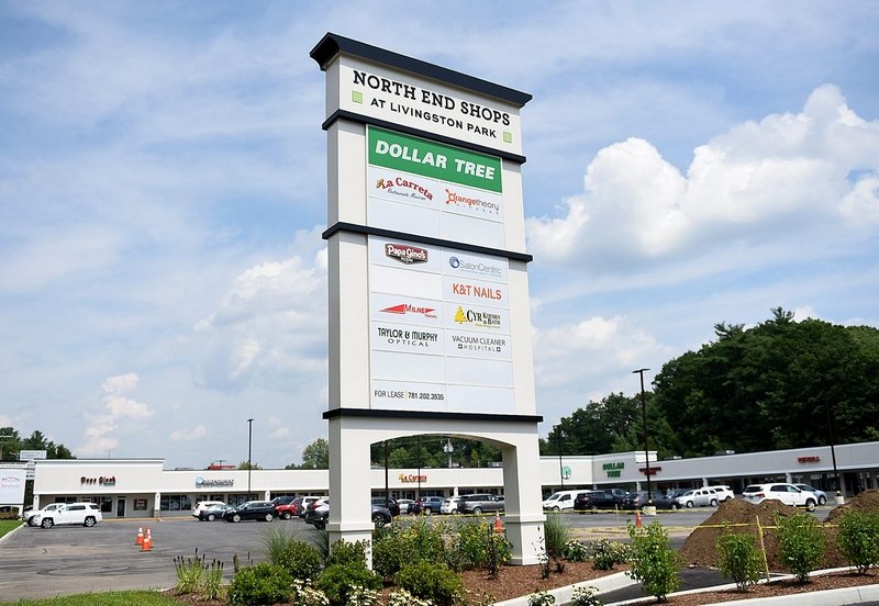 DiPerry_'s tweet photo. GREAT STORY! Million-dollar NH mall makeovers: Rapidly evolving to connect with today's consumer | New Hampshire from @UnionLeader https://t.co/sHUPA0VGTj #cre #retailrealestate #northendshops #nhretail Mention of: @KeyPointPrtnrs @CushWake https://t.co/HsRDyYBrk3