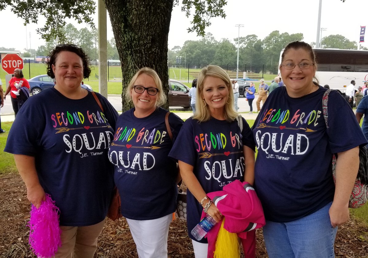 turner2nd's tweet photo. Sporting our new grade level shirts at Teacher Institute! https://t.co/JLh8Aud0Px