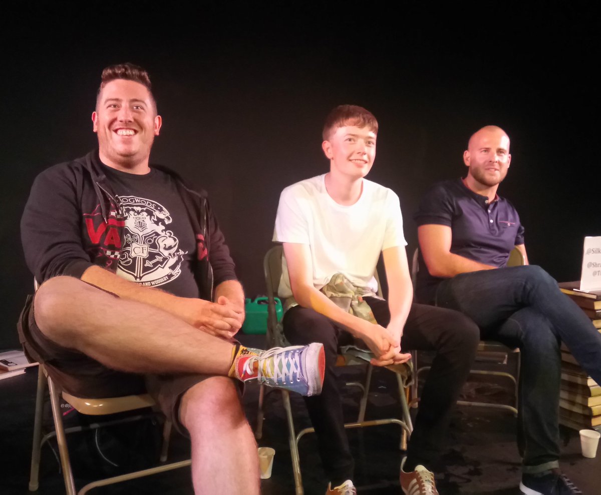 HangerGreen's tweet photo. Stunningly brilliant writing by #alexoates @FunkSmuggler in @SilkRoadThePlay @TrafStudios with wonderfully compelling performance from excellent @joshbarrow96 cleverly directed by @dominicmshaw Don't miss this ★ ★ ★ ★ ★ triumph! Thanks to @TerriPaddock for great Q&amp;A! https://t.co/uNIPj0VvdP
