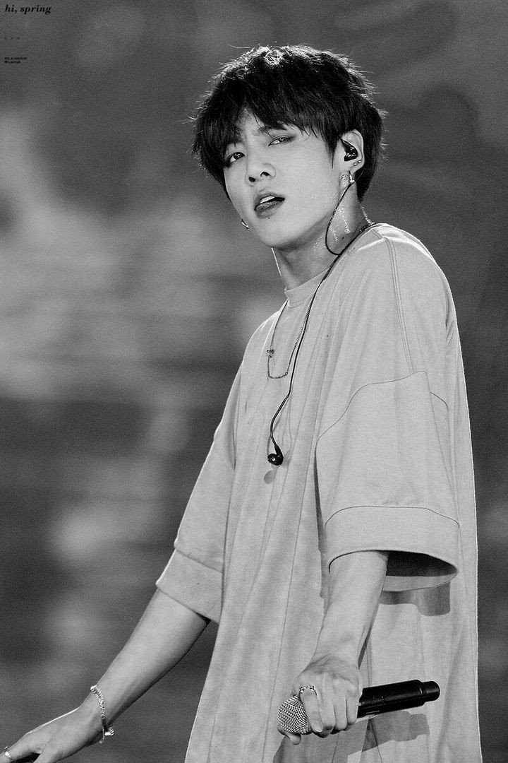 Pics_Bts_twt's tweet photo. #JUNGKOOK https://t.co/QrZDJk8TVO