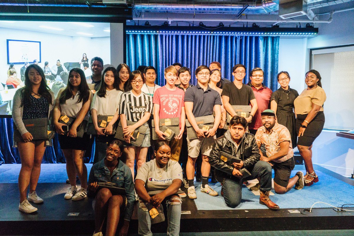 hackthehood's tweet photo. After 6 weeks, 2 cohorts, 4 professional development workshops, and 7 business trips, we gained 42 new alumni this summer. 🙌👏💪 

We highly recommend you check out the full album at https://t.co/LmmTn9G14q 👌 https://t.co/N7d9dvW4kD