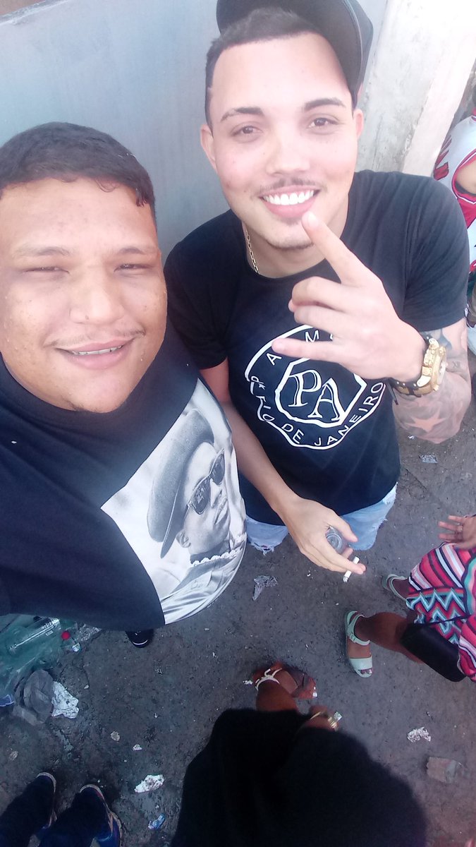 MuitoMec's tweet photo. Sou fã desse cara , humildade em pessoa , tmj sempre mano @MoisesdaTorre
#Gaiolaaaa
#TavaLoucoo https://t.co/mDcZOBVpUL