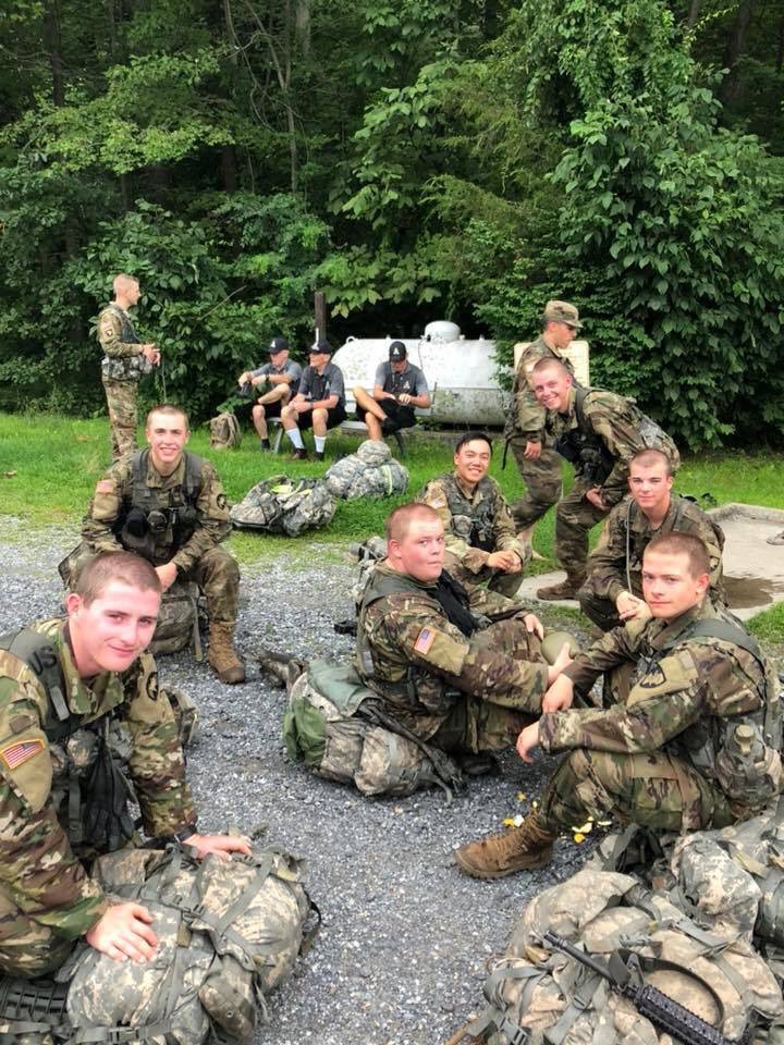 darrah_dustin's tweet photo. 12.2 mile March Back from Camp Buckner to West Point this morning marking the Official ending of CBT (Cadet Basic Training). Class of 2022 #slayedthebeast @xtremetraining9 @twamissouri https://t.co/FEePZ7ZRhy