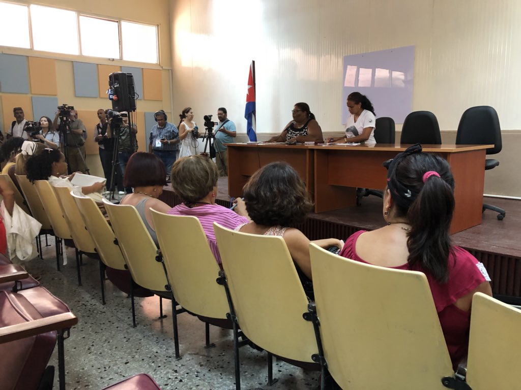 hatzelvela's tweet photo. #Cuba: Day 1 of public debate on island over #Constitutional debate. Govt says this will be one of 35K meetings throughout country. This one takes place at community clinic. The people who are here work here. @WPLGLocal10 https://t.co/eeUNY9bOhj