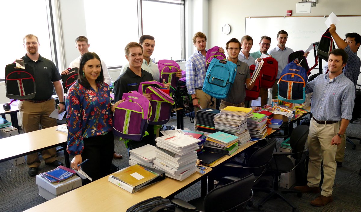 gejcc's tweet photo. As we wrap up our #schoolsupply drive, our #2018interns fill backpacks for Boys &amp; Girls Club &amp; #coloradosprings School District 11! Thank you to all of our clients, partners, &amp; employees who helped donate! @BGCMetroDenver  @CSSD11  #backtoschool #construction #community #denver https://t.co/eLy2QabiEx