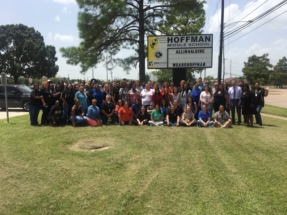 leadlearnerRS's tweet photo. Reconfigured for success! Excited to build a partnership between @smithacad and @HoffmanHornets for student success. #Allin4Aldine @AldineISD @ike9_Eagles @Swoop_Swoop @drgoffney https://t.co/3OEkakrSWk
