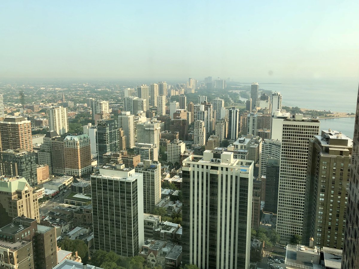 Fantastic view of #Chicago here at #CCWExchange as I talk with a host of #customerexperience leaders this week. Top issues:
- Creating great #CX
- Coping with app, data, touchpoint silos
- Educating stakeholders
- Connecting the pieces together quickly and effectively
#cco #cmo