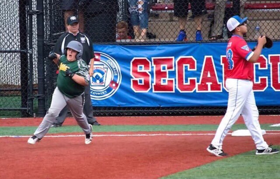 MLB Memes tweet media