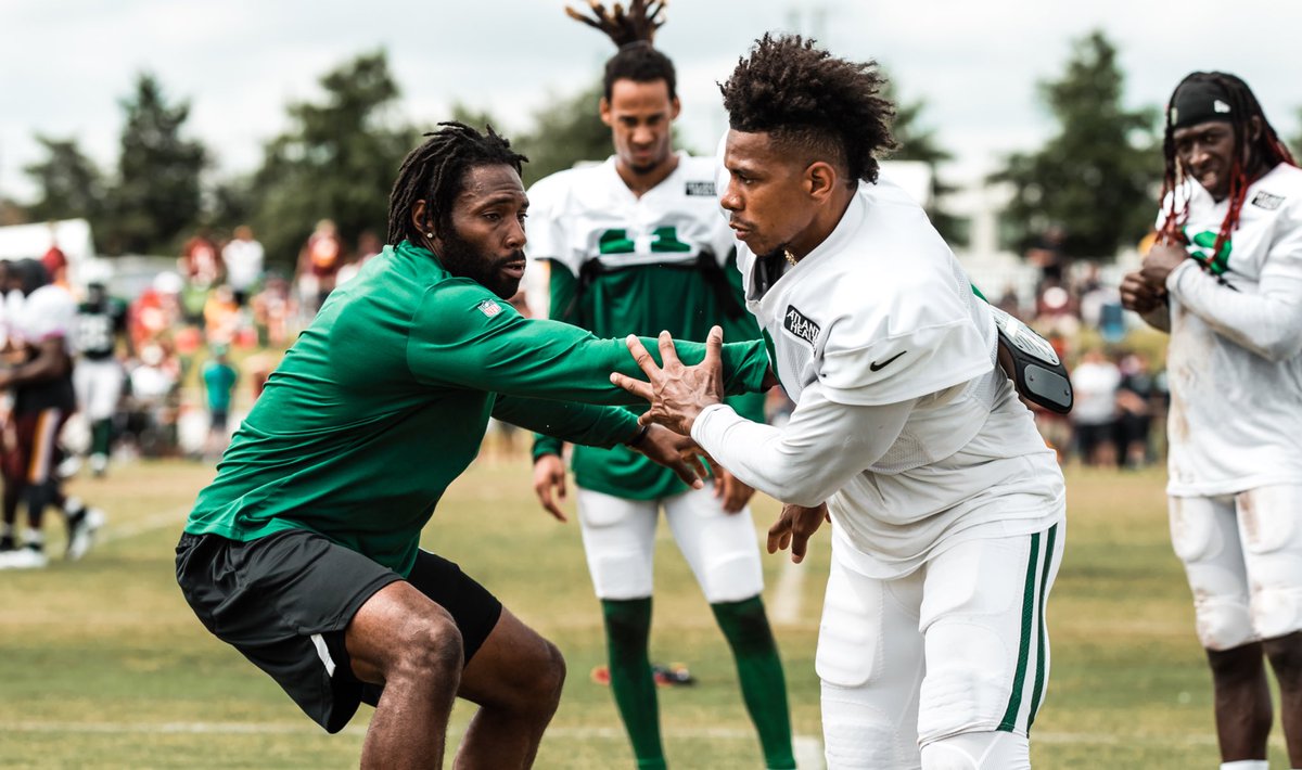 Perfect your craft.   #JetsCamp x #SkinsCamp https://t.co/1OljWv5pOQ