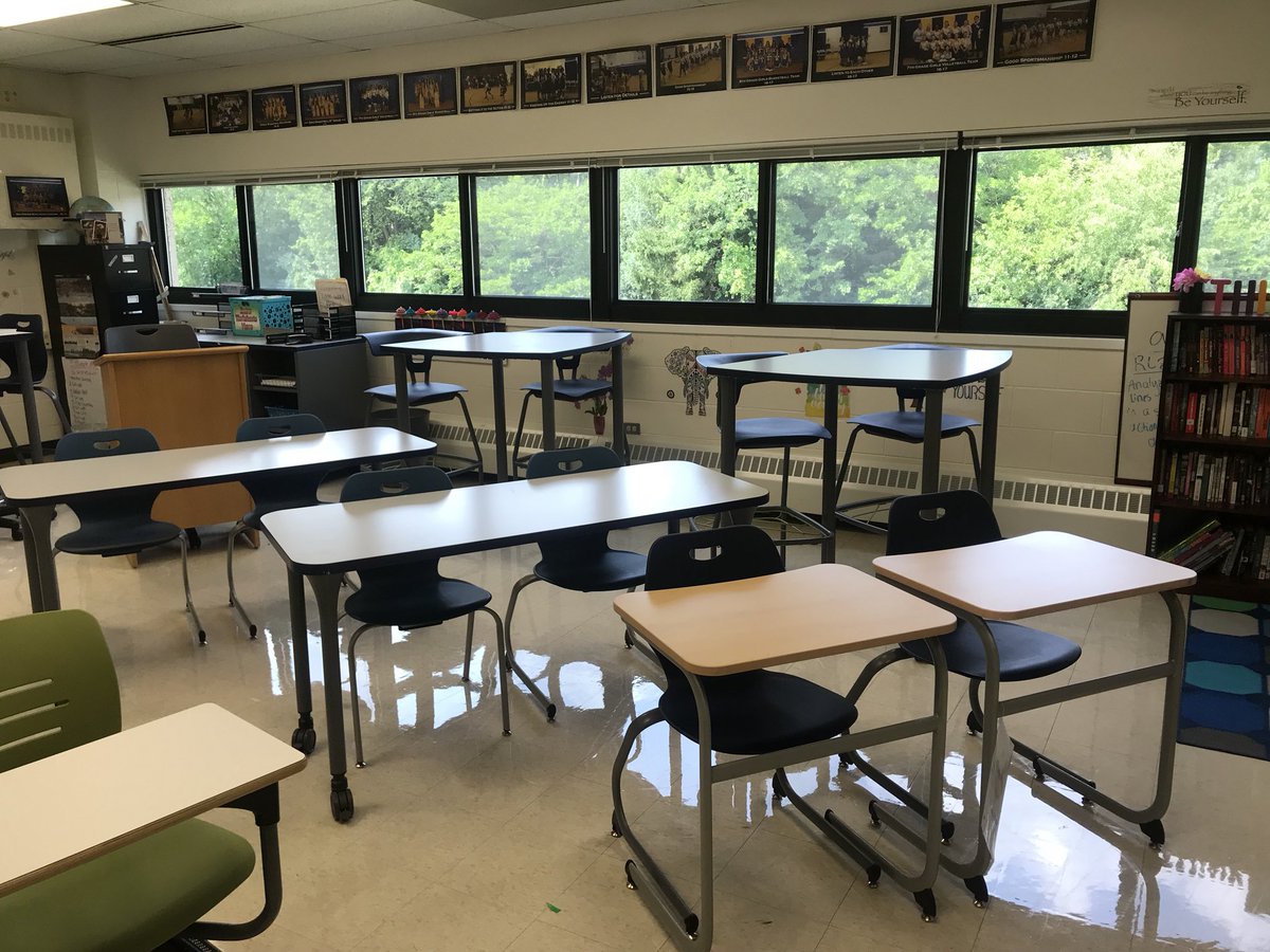 SWMS_Ms_Johnson's tweet photo. I get to pilot new classroom furniture for my school! 🙂#ESD20Learns https://t.co/c3Tvg6DT8i