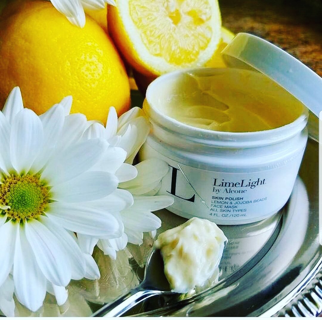 Sassyxo2's tweet image. Your skin needs this exfoliating cleanser that also moisturizes 
limelifebyalcone.com/missyvee/party…