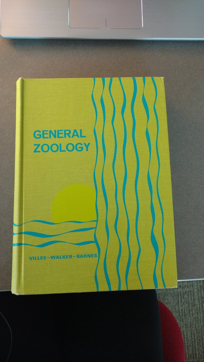 MiteyMLE's tweet photo. #MondayMemories
My Dad worked for the City of Madison (with trash) and is a hoarder. This book was one of his many rehomed treasures. I spent hours in the basement reading it as a young girl. His "collecting" concomitantly sparked my curiosity for biology.
#firstgenscientist https://t.co/rxeeImfgd9