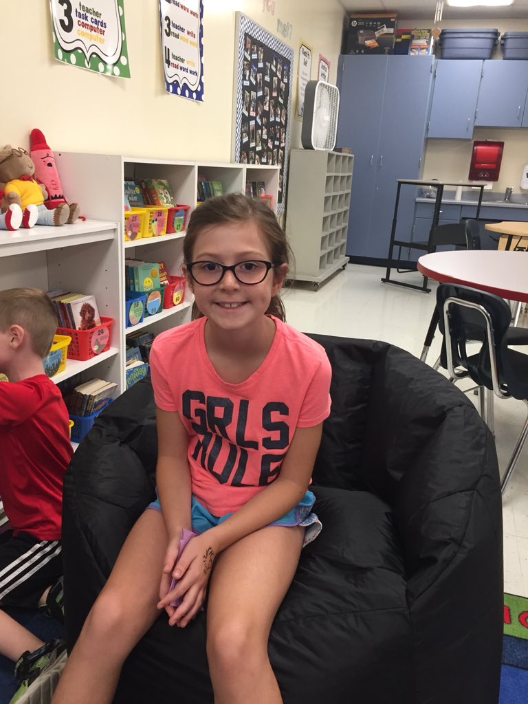 MenendezLearns's tweet photo. These kiddos were so excited to meet their teachers!  Looking forward to a great year! @Kings_Schools https://t.co/uPIRn9Cm8q