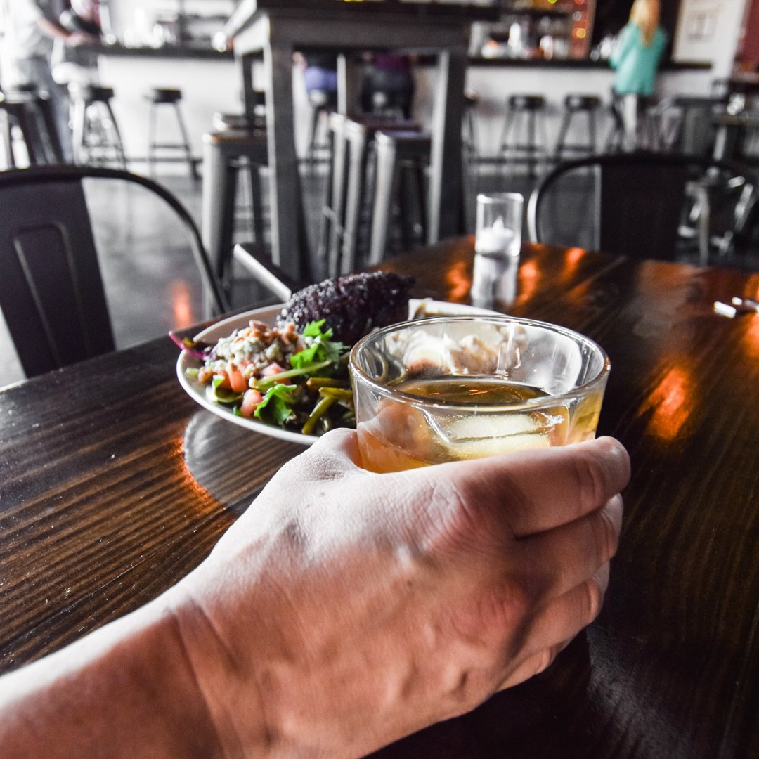 standardhtx's tweet photo. Steaks, scotch, &amp; stogies, you know the drill!
-
#washingtonave #htx #houston #bar #eatfamous#foodgawker #eeeeeats #houstonfoodie #houstonblogger #houstonfood #buzzfeast #foodiegram #bestfoodworld  #dailyfoodfeed #eatingfortheinsta #devourpower #foodbeast  #steaknight #steak https://t.co/4Dgpsvj8Lo