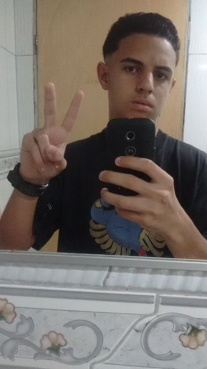 DLMafia1's tweet photo. Fé, paciencia e esperança ✌ https://t.co/RYwol0hlRe