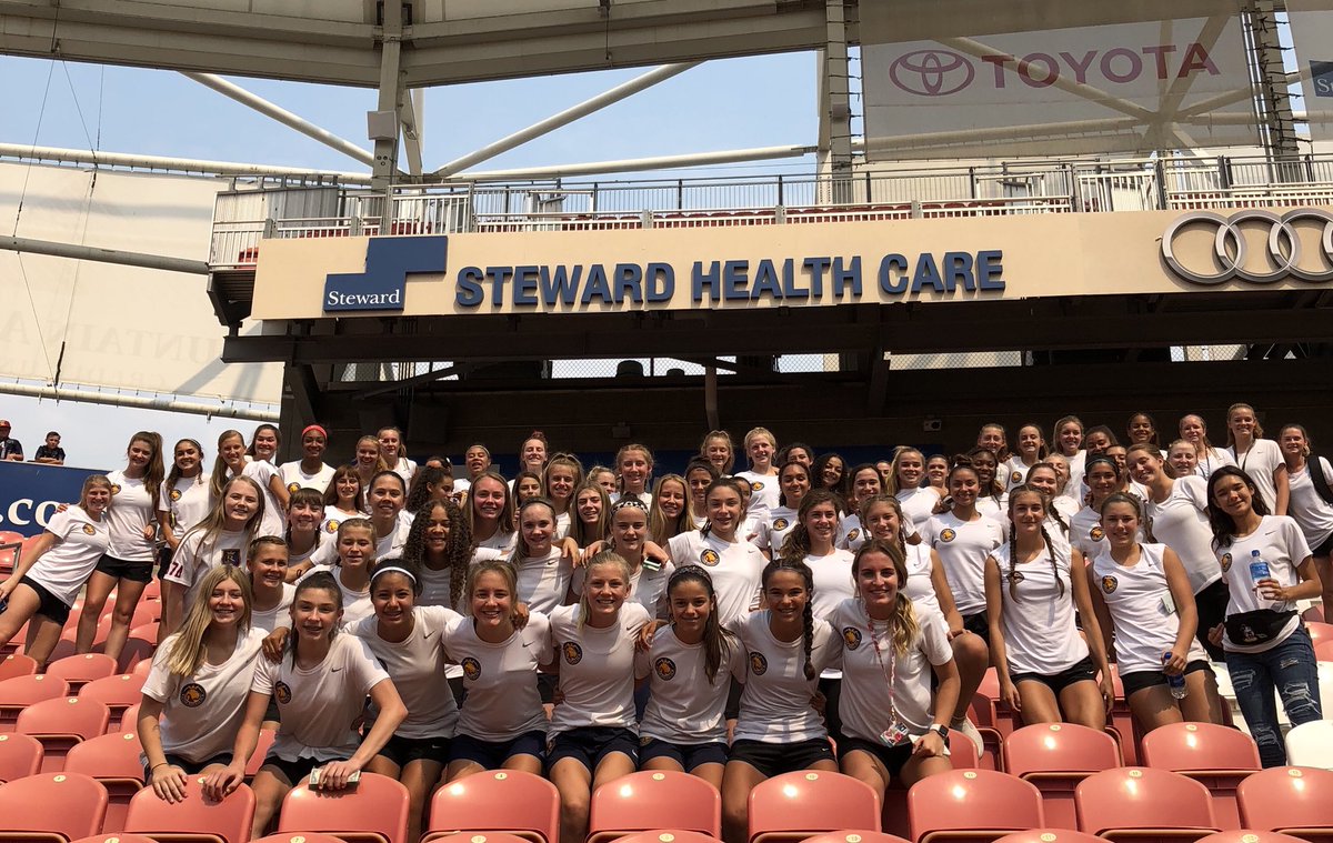 RoyalsFCAZ's tweet image. The teams enjoying the game

#AsOne
#developmentacademy #RSLFamily