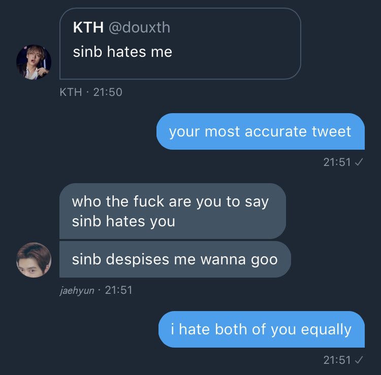 sintendogs's tweet photo. what the fuck did i just find in my camera roll https://t.co/z2U30je4mX