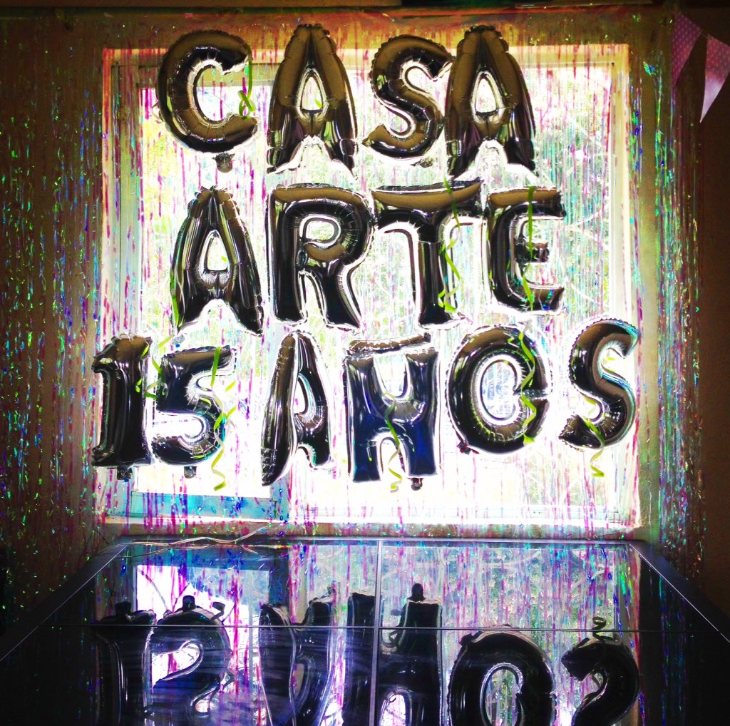 lospantolocos's tweet photo. Celebramos nuestros 15 años de vida artística @casaartecolomb muchas gracias a todos los que han creído en nuestro sueño y nos han posibilitado mantenernos en el tiempo. #casaarte #lospantolocos https://t.co/MUWU5EaZP2