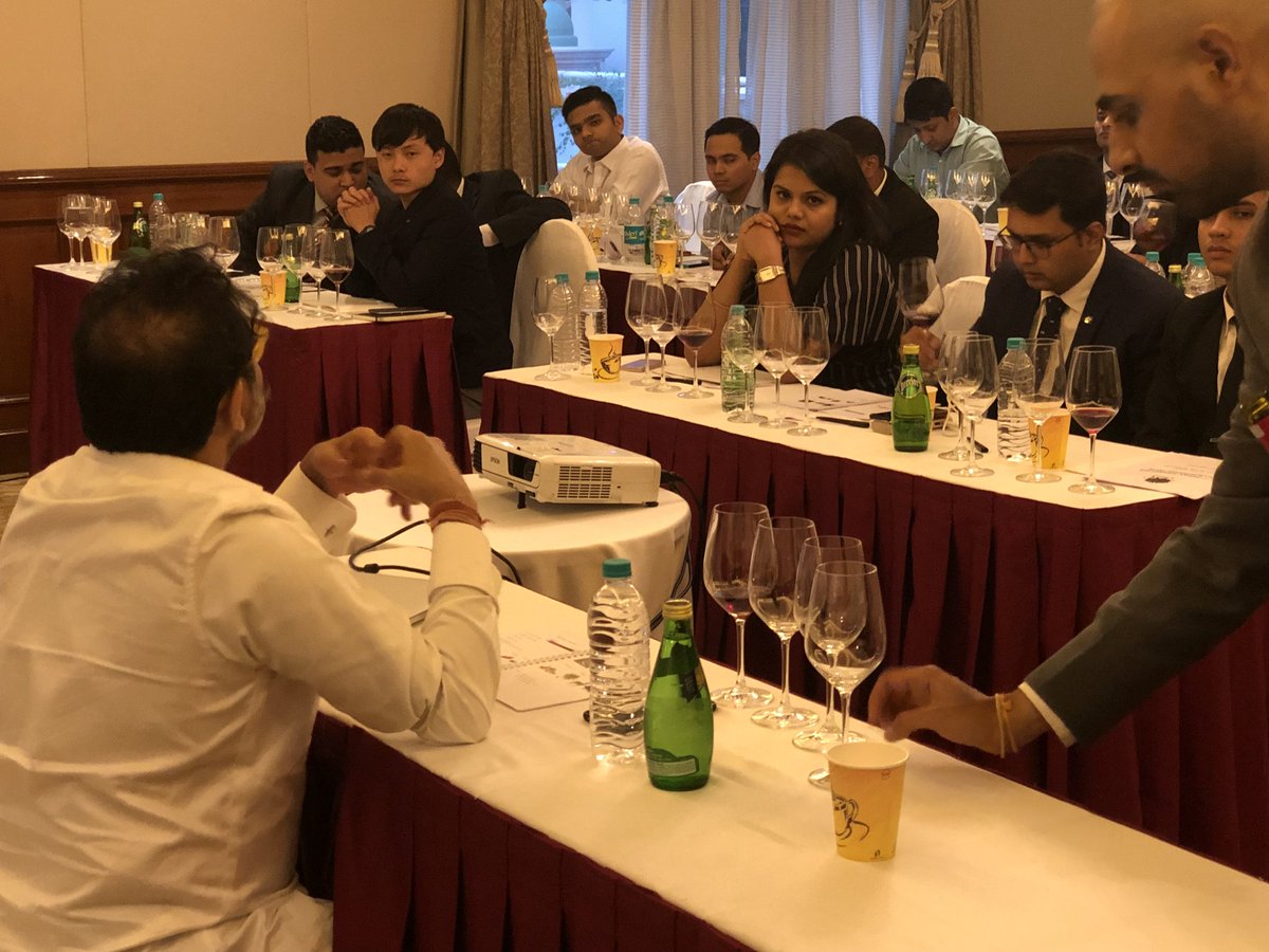 RumaSi's tweet photo. One of the nicest ways to spend an afternoon: immersed in some #wine talk. Yesterday, sitting in with the young somms aspiring to win the #indiansommelierchampionships currently on in Bangalore. #Pinotnoir masterclass with Sanjay Menon. https://t.co/cKdQo3HFMc