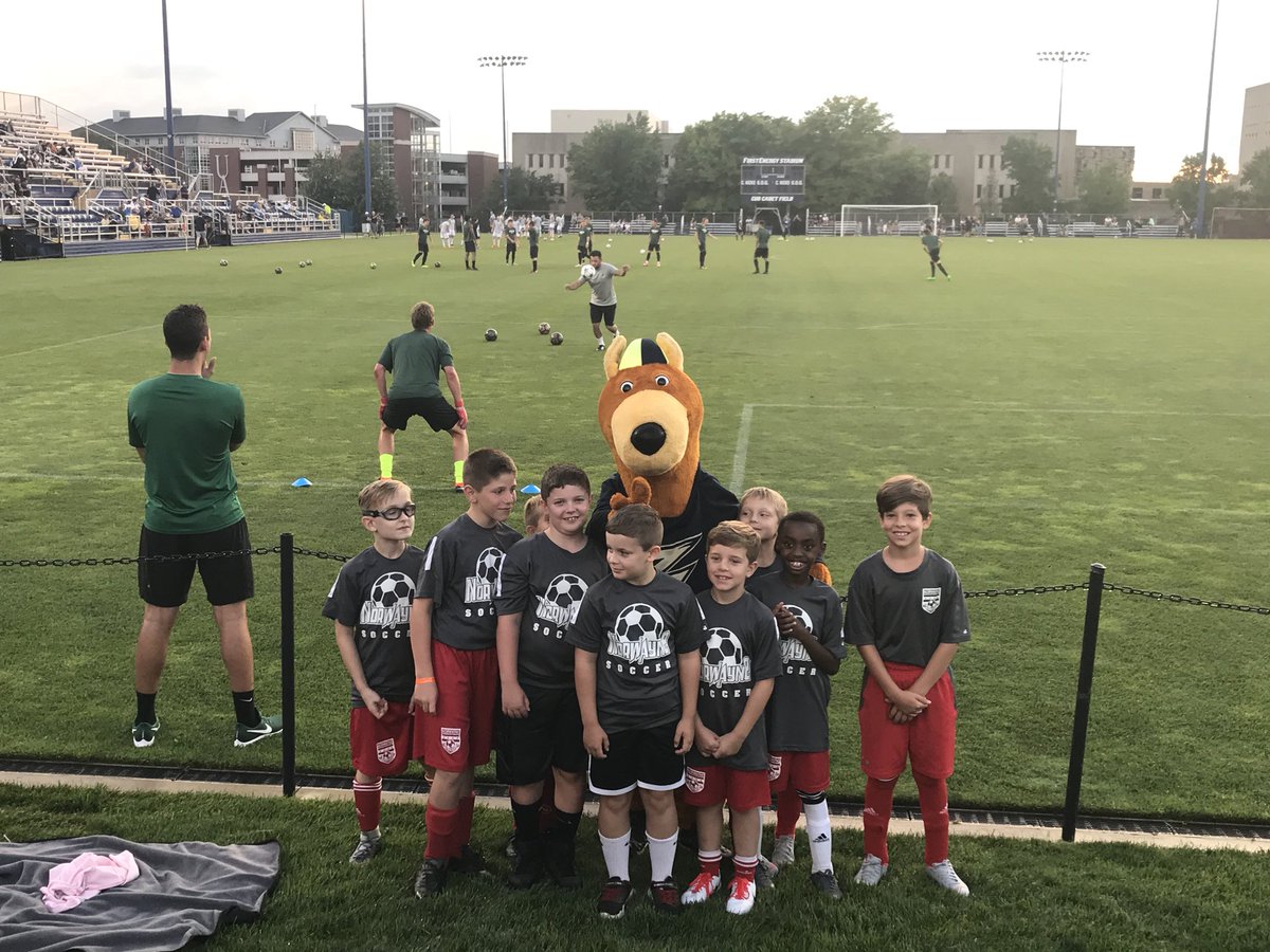 NYS_BobcatFC's tweet photo. Thanks @AkronZips @ZipsMSoc for a memorable night for our team! #gonorwaynebobcats #gozips https://t.co/842jA8WLWC