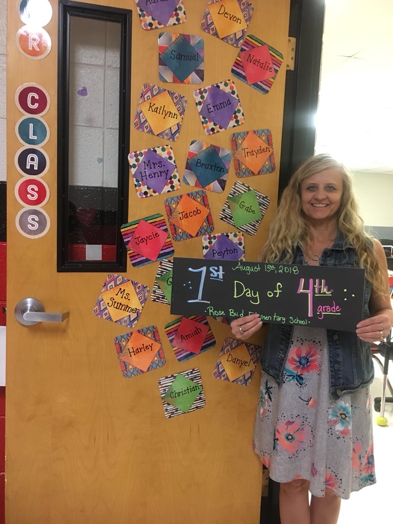 beckyhenry71's tweet photo. It was a great first day in 4th grade! #4throcks #rbsd #rbe https://t.co/3JynoXGxdE