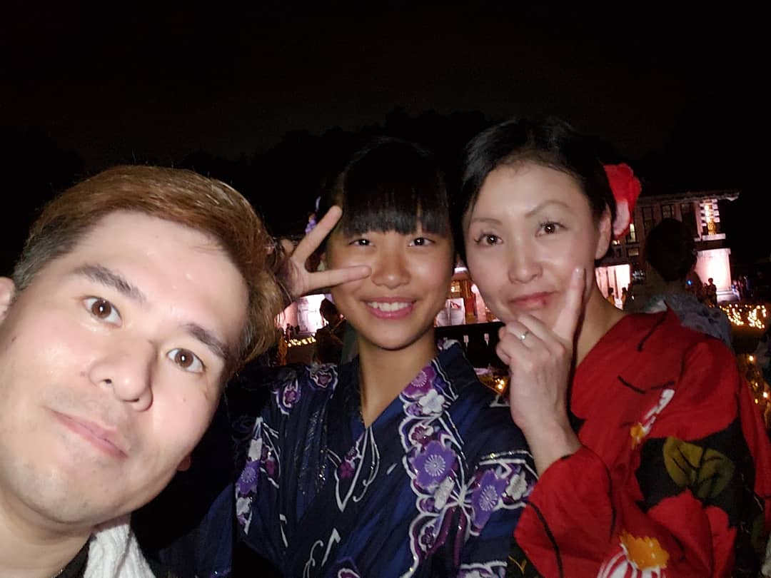 yoppyki's tweet photo. 昨日は、一年ぶりに明治村に行って来ました
そして、去年に引き続きイリュージョニストDAIKIさんのマジックショーを見に行ってきました
何度見ても素晴らしい

来年のお正月にMr.マリックさんとマギー司郎さんと一緒に全国放送されるとの事
これからの益々のご活躍に陰ながら応援させていただきまぁす https://t.co/g0xADTRgKd