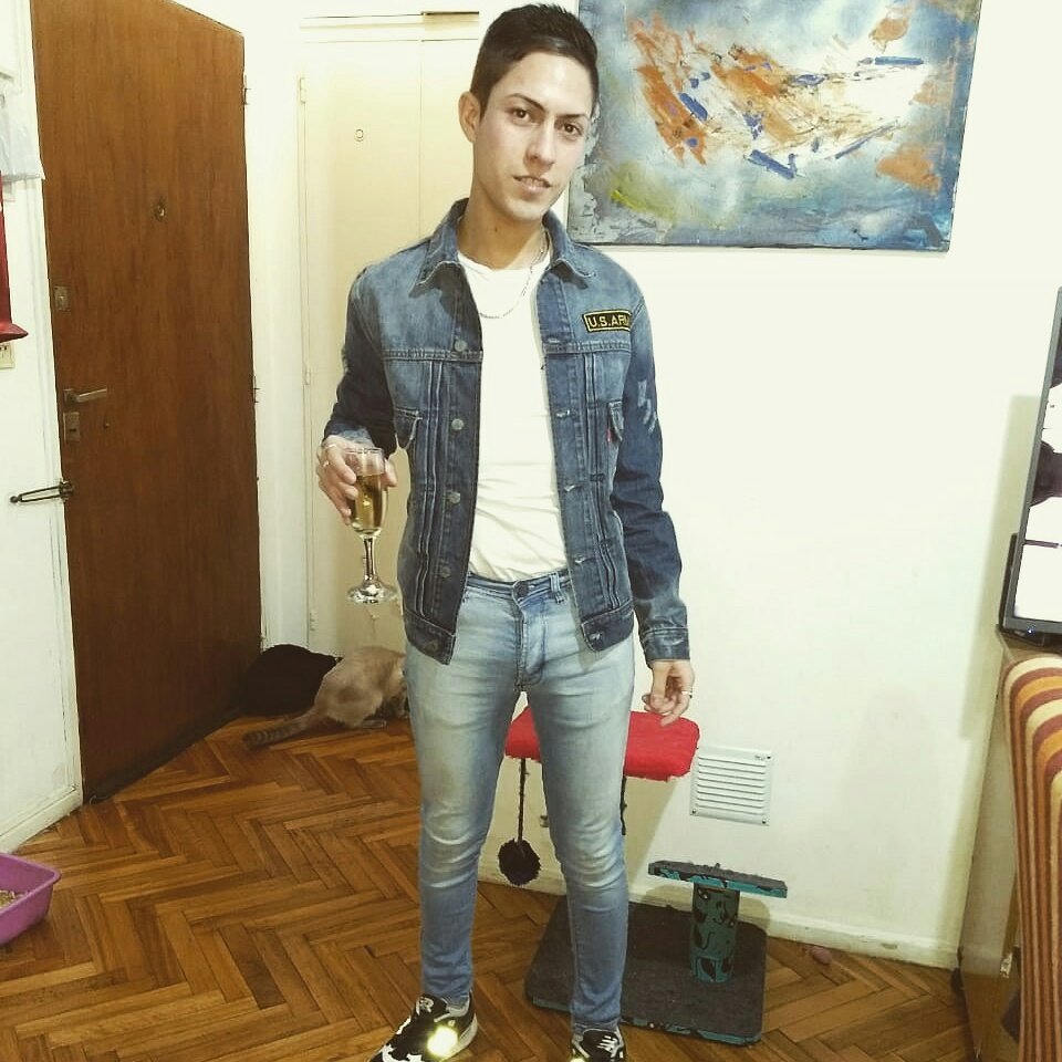axel_bordon94's tweet photo. #NuevaFotoDePerfil https://t.co/VFTJeQrWU4