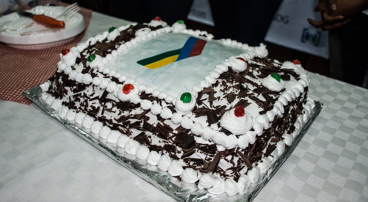 mayeedwin1's tweet photo. And it's back; @gdg @devfestRV ; DevFest Rift Valley is coming to Nakuru πππ ; A conference by community for the community ! For updates ; get here >>> @devfestRV
#DevFest18 #devfestRV18 #devfestRV https://t.co/S1KpxmDxKl