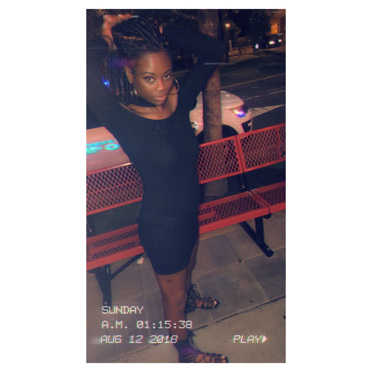 encxo's tweet photo. your wce 😛😍🍫 https://t.co/f1iE0nGmz9