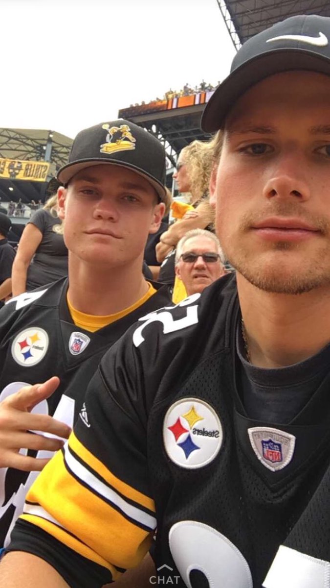 Luke Hollander tweet media