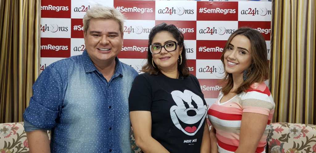 ac24horas's tweet photo. Empoderamento das mulheres e cirurgias plásticas são os temas do #SemRegras; imperdível! https://t.co/1UMnNxlfFT https://t.co/mb9dCYSCn4