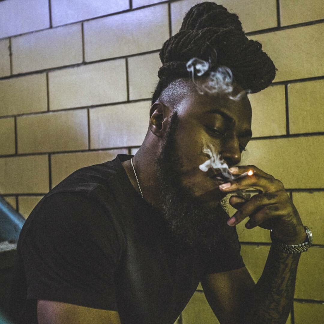 MulaSociety's tweet photo. Chase PESO - REAL ONES | https://t.co/1qFAI3raE5 https://t.co/OzGxn6napk