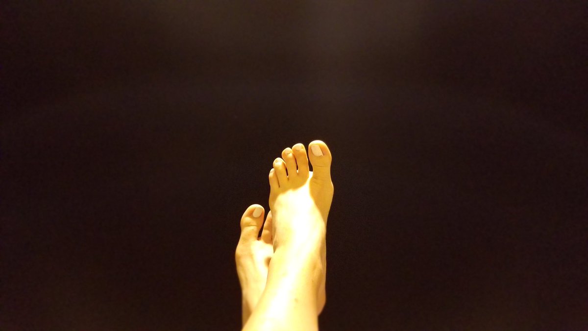 strangerfeet's tweet photo. It may not be a stunning pictures, but I know you love it anyway. You love anything I give you, even if it's just scraps

#footfetish #footfetishnation
#Femdom #findom #barefeet https://t.co/gCoQ5rSAgo