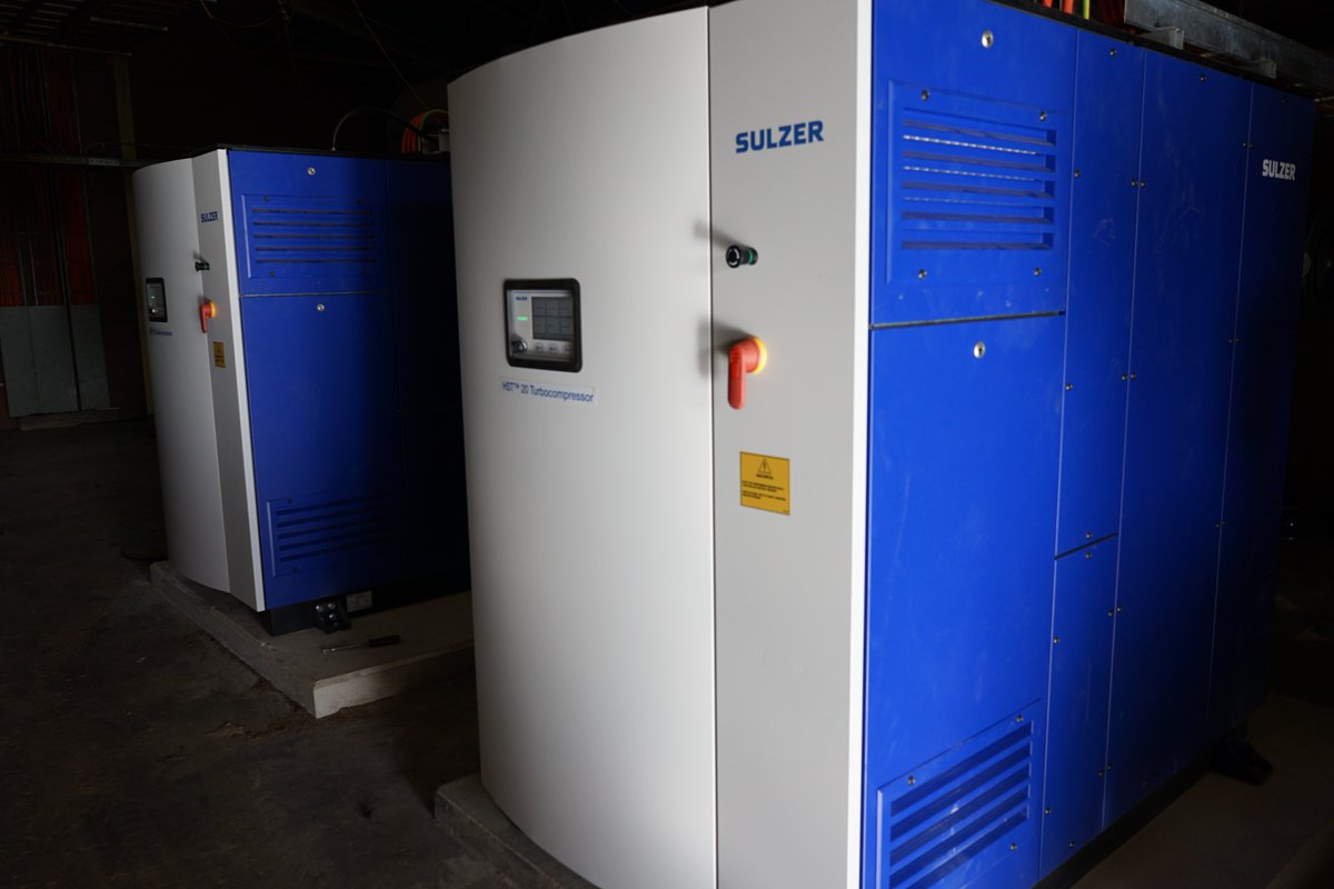 NorthEastWater's tweet photo. Our new energy efficient blowers at #Wodonga sewage treatment plant are expected to cut power consumption by 20%. And with the blowers using 75% of the plant's entire power usage, this will be a considerable reduction in carbon emissions (and our power bill!). #take2pledge https://t.co/jkJI4x8Mlq