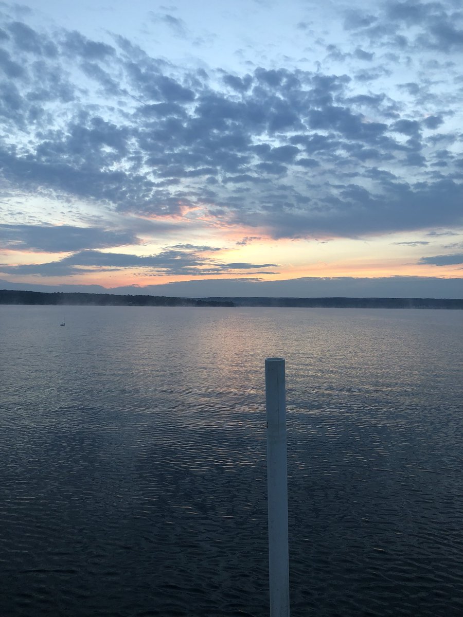 Sunrise on “A sack tied in the middle “ <a href="/ChautauquaChamb/">Chatauqua Cnty Chamb</a> <a href="/Mayville_NY/">MayvilleNY</a> #nofilterneeded