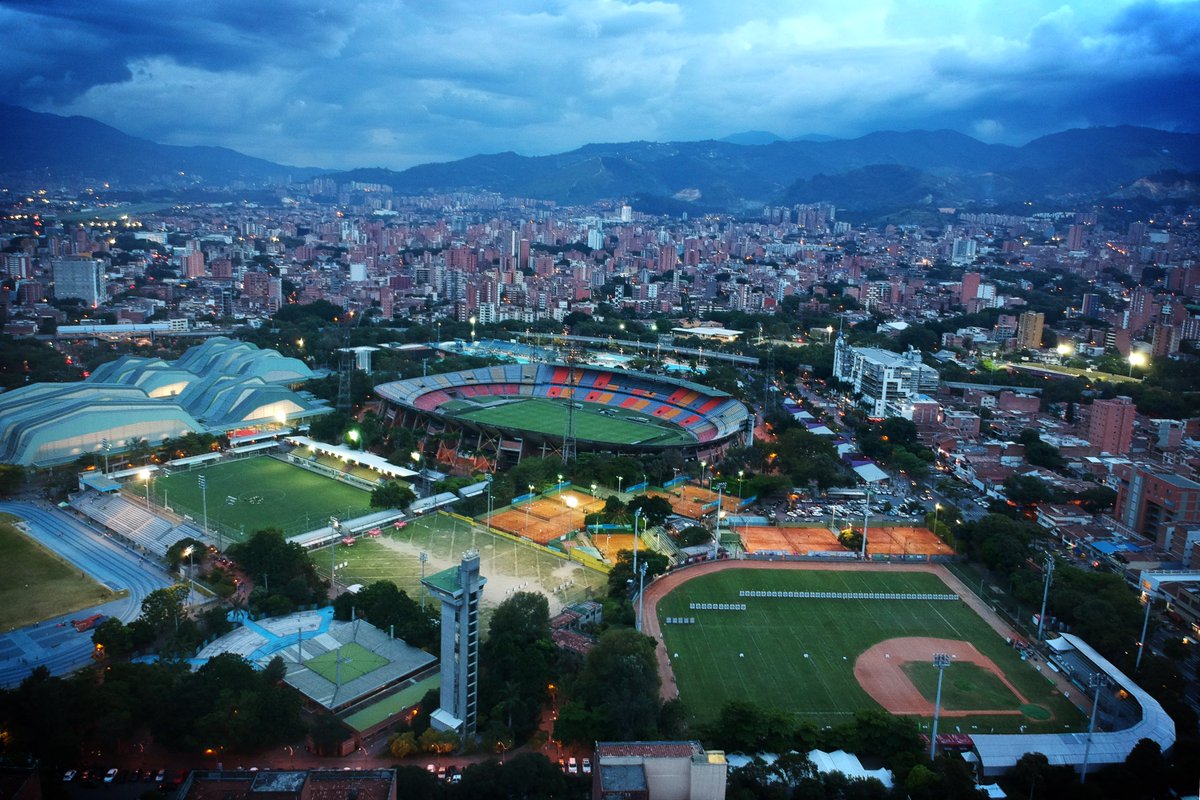 Chris Wells tweet media