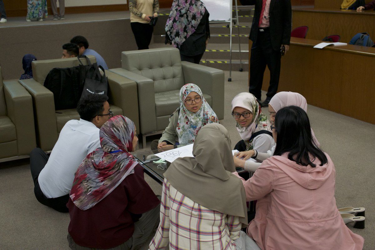 YSEALISeeds's tweet photo. Our #PofM Back2Communities held a four-day convention in Brunei last week to brainstorm solutions for people with different abilities in the country. https://t.co/OeYw0Inpfg