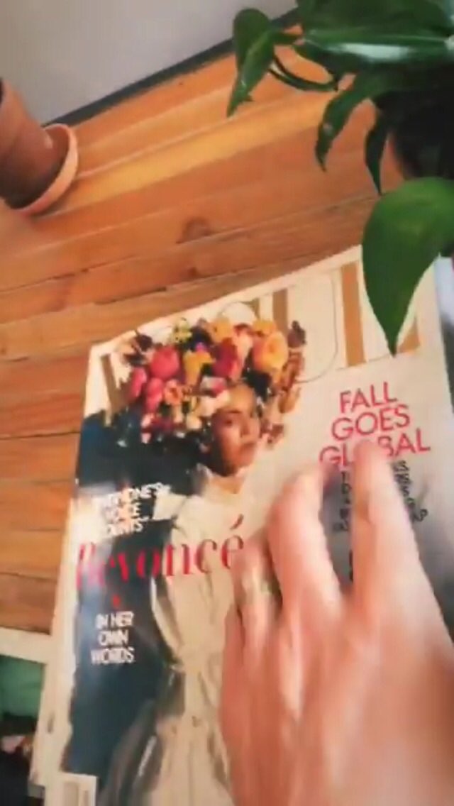 teamsuperAB's tweet photo. Okay so not only is her face BLOWN UP &amp; taking an ENTIRE page in a magazine 

But it’s in VOGUE

With BEYONCÉ on the cover! 

I can’t breathe https://t.co/fjllxvgKn6