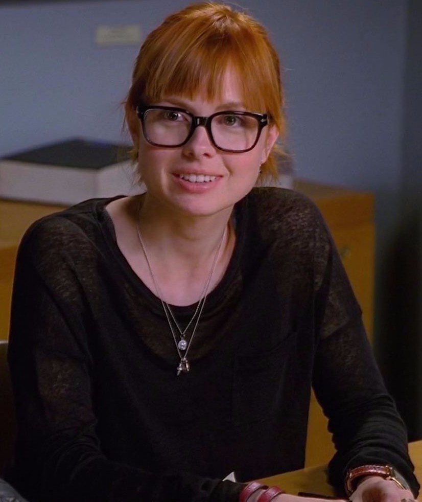 Galadriel Stineman Hot