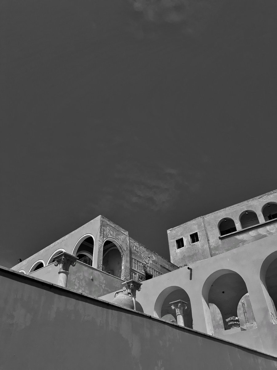 mohameddrera's tweet photo. 🏛 Red Castle Tripoli 🏛
#red_castle #castle #red_castle_tripoli #architecture #arch #tripoli #tripoli_libya #libya #blackandwhitephotography #blackandwhite #samsungphotos #samsung_j5prime #snapseed #snapseededit #snapseededitors https://t.co/zUQeAJuogi